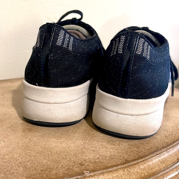 EASY SPIRIT ESINKERA BLACK & WHITE WOVEN TEXTILE UPPERS OXFORD SNEAKERS SIZE 9M - Picture 9 of 13